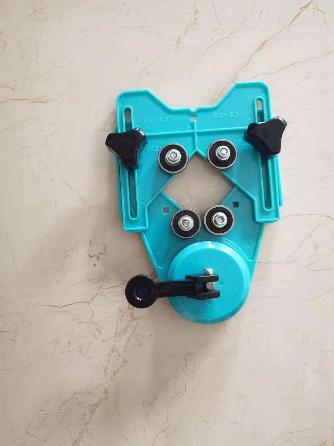 High Quality professional tailor-made mini plastic car mini mobile phone holder Orange Small Glass Suction Cups