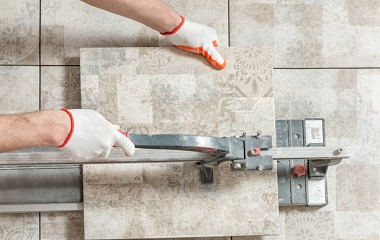 The different types of tile cutters and their advantages and disadvantages