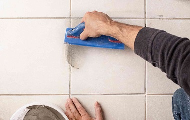 4 Ways: How to Remove Grout from Tile